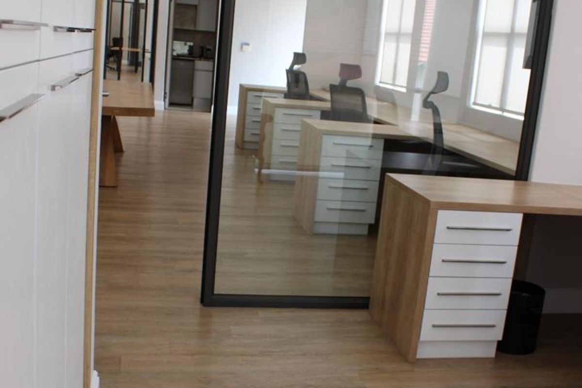 Windhoek West Office Building to Let - Photo 4