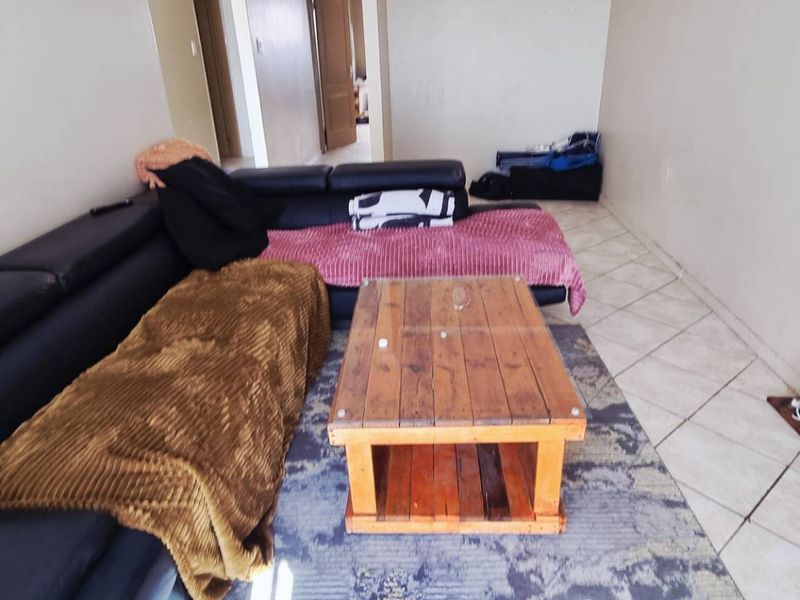 Khomasdal 2 bedroom townhouse - Photo 2