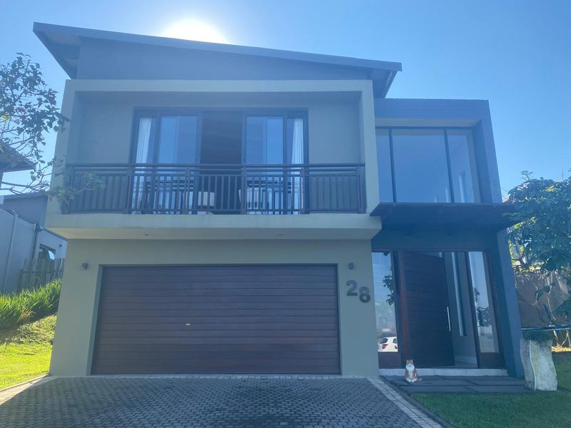 Excuiste Home For Rental in Palm Lakes Estate - Photo 4