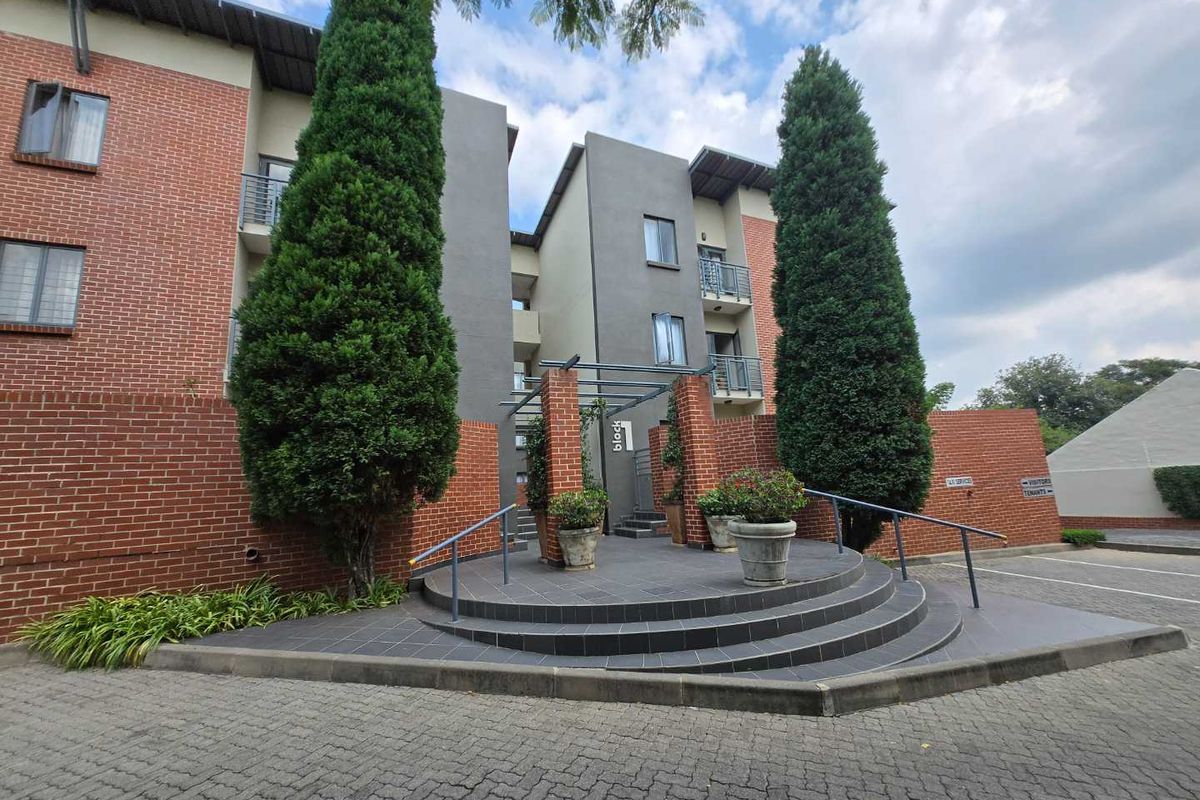 1 Bedroom Apartment for Sale in Ferndale - Photo 2