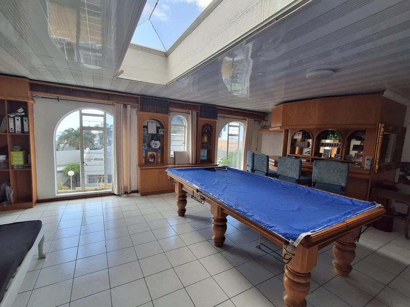 FAMILY HOME IN SECURED AREA IN BASSONIA - Photo 8