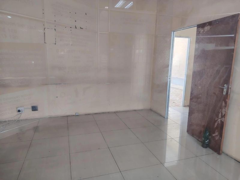 Prime office Space to let in the CBD - Photo 5