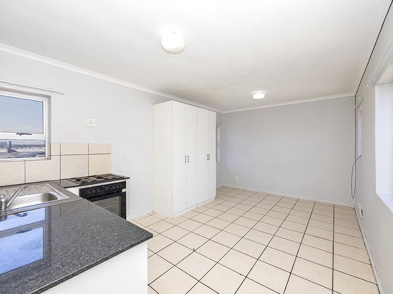 Studio Living with 24-Hour Security & Secure Parking in The Square on Tenth - Photo 6