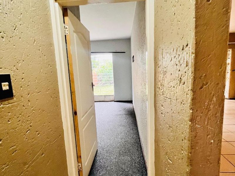 Beautiful 2 Bedroom Ground Floor For Sale - Photo 8