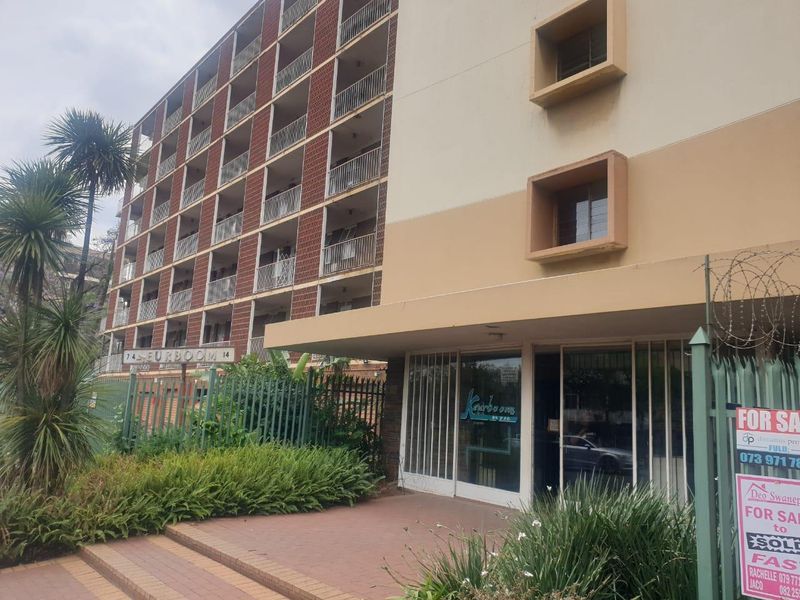 Bargain 3 Bedroom Apartment - Photo 9