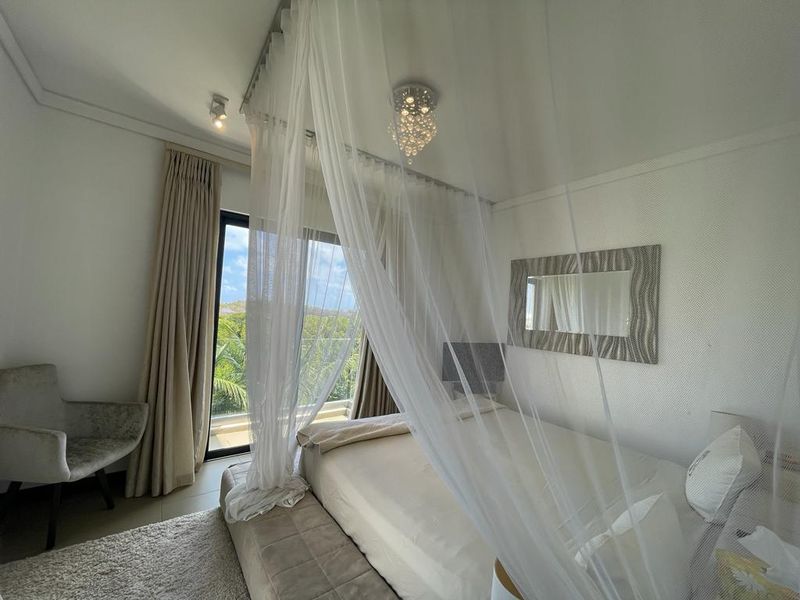 3-Bedroom Triplex : A sanctuary of light and privacy - Photo 9