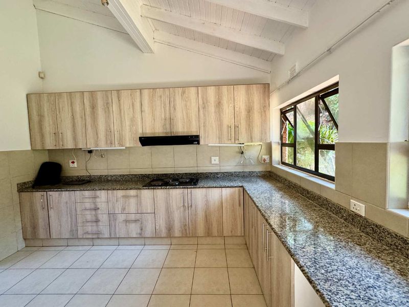 Hendra Estates - Beautiful, Level Home For Rent In Prime Umhlanga!! - Photo 10