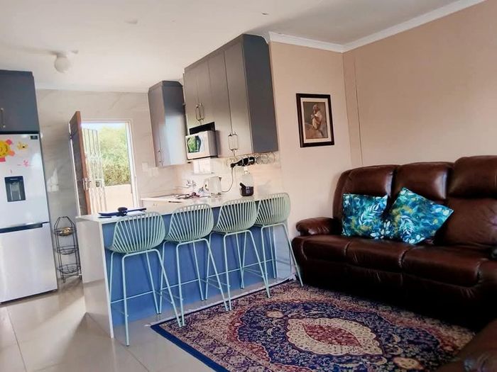 Property #2465744, House For Sale in Savanna City