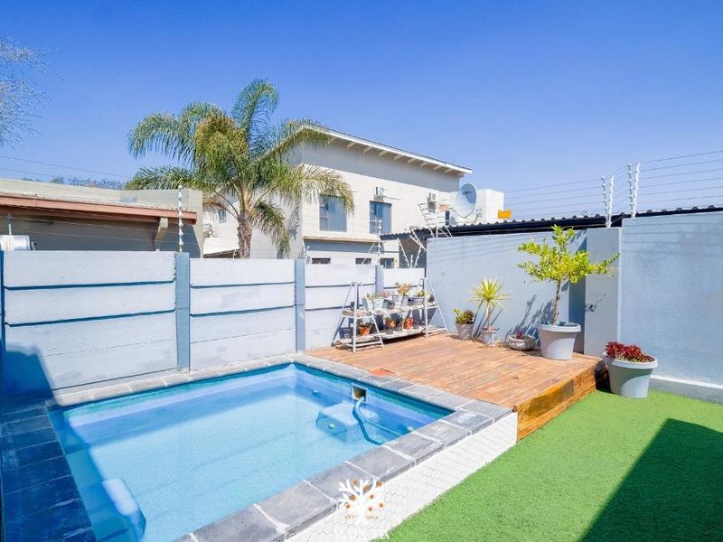 FOR SALE | EXCLUSIVE JOINT SOLE MANDATE | N$3 935 000.00 📍 KLEINE KUPPE - Photo 3