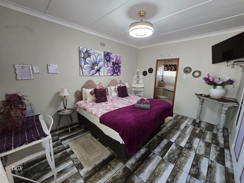 Exceptional Guesthouse: Luxury and Convenience in a Prime Location - Photo 6