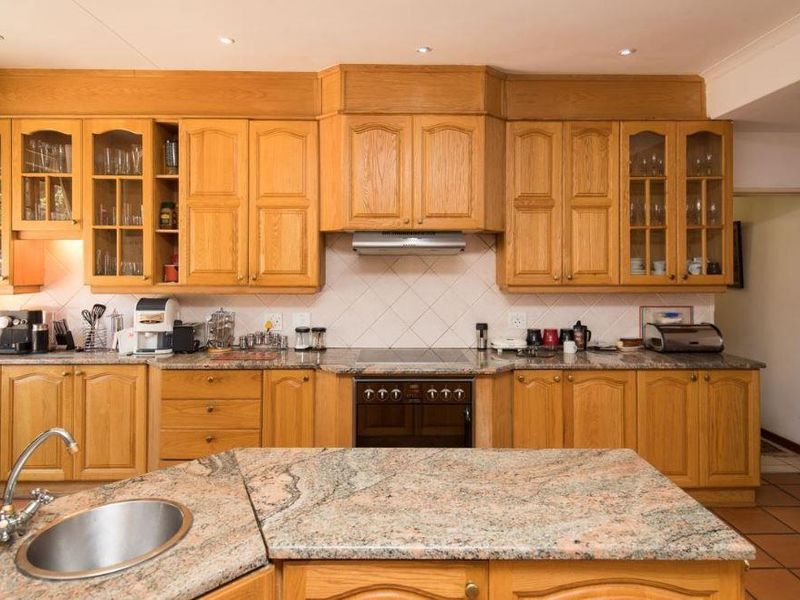 Rooms to Rent in Waterkloof Ridge - Photo 3