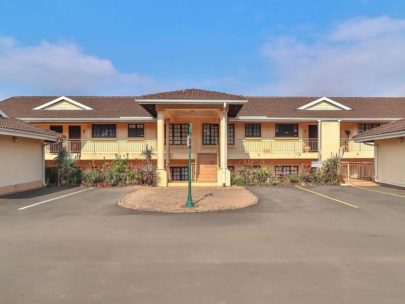 Beautiful Views, Secure Estate Living and a Vibrant Lifestyle - Photo 1