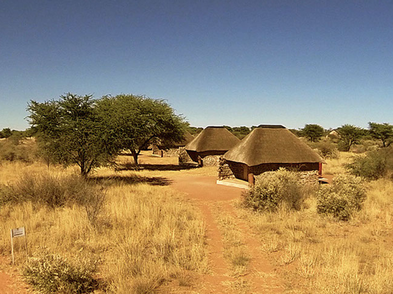 Beautiful Namibian Lodge with loads to offer - Photo 9