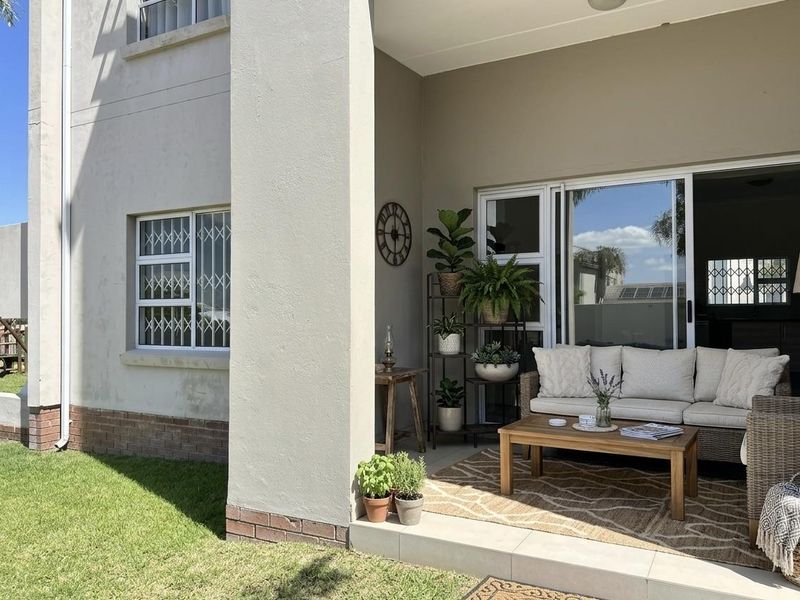 What a great deal with a completely brand-new interior for this ground floor apartment. - Photo 10