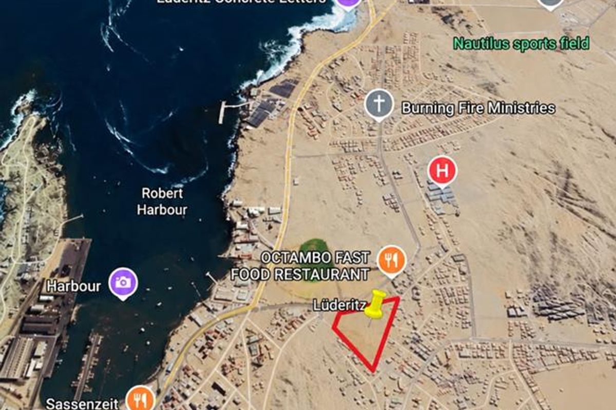 An aerial view of the Lüderitz area highlighting the location of the vacant commercial land plot.