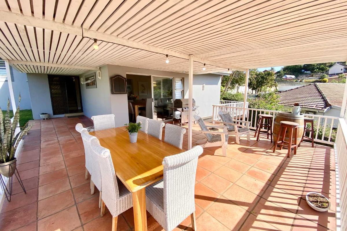 Hendra Estates - Gogreous Family Home For Sale In Prime Durban North!! - Photo 4