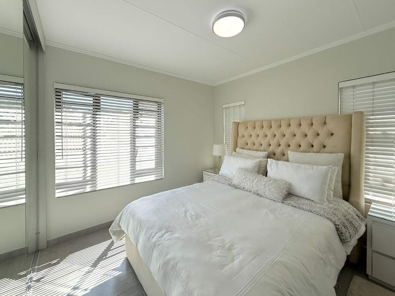 Modern 3-Bedroom Cluster Home - Photo 3