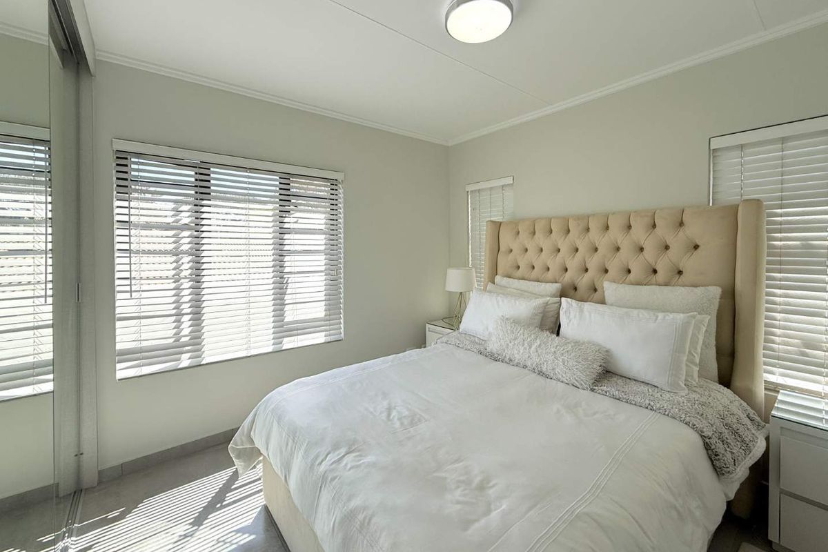 Modern 3-Bedroom Cluster Home - Photo 3