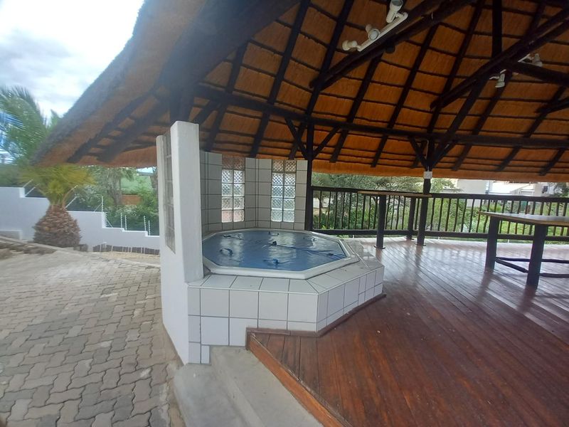 Modern Neat House to Let - Photo 4