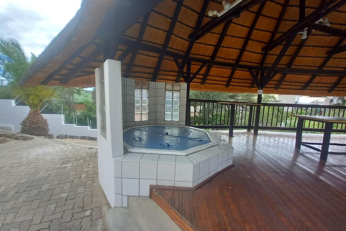 Modern Neat House to Let - Photo 4