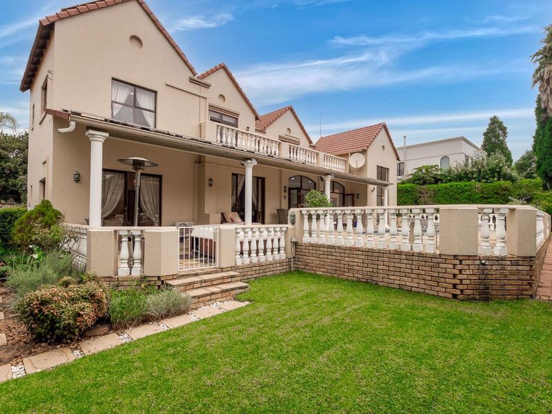 5 Bedroom House for Sale in Dainfern Golf Estate - Photo 3