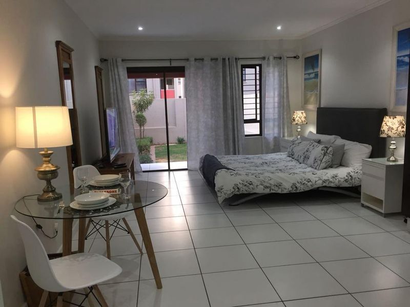 Quality tenants for this stunning property - Photo 10