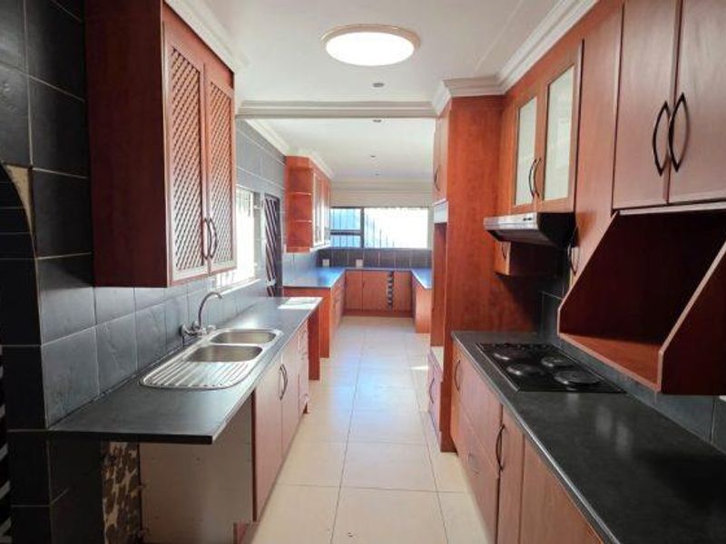 Home Sweet Home - Photo 4
