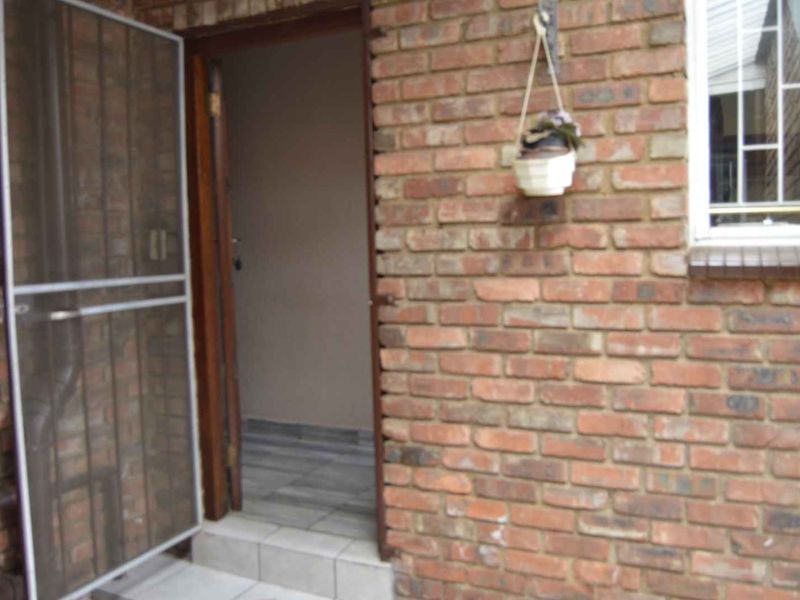 Find Your Haven in the Heart of Costa Tou - Photo 9