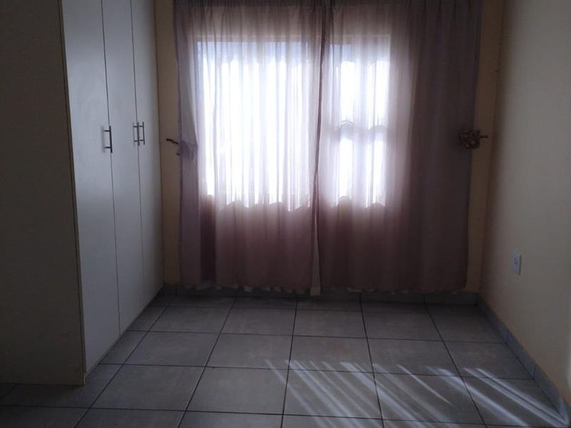 3 Bedroom House For Sale in Vanderbijlpark CE4 - Photo 10