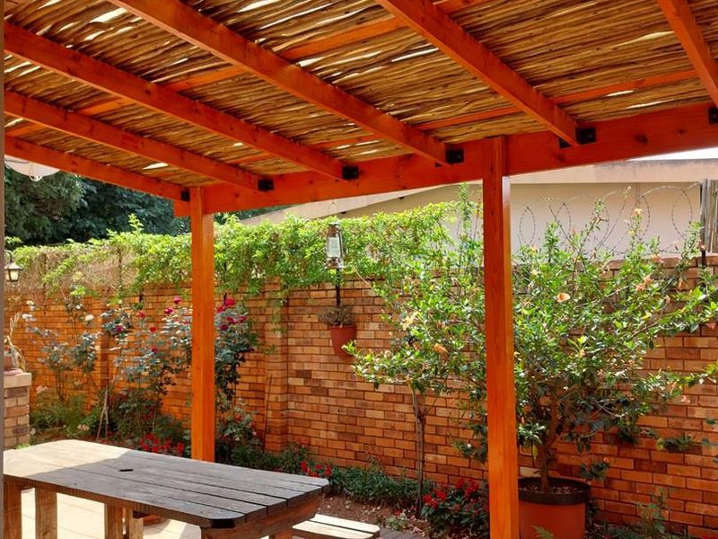 Discover Comfort and Convenience in Val De Grace - Photo 2