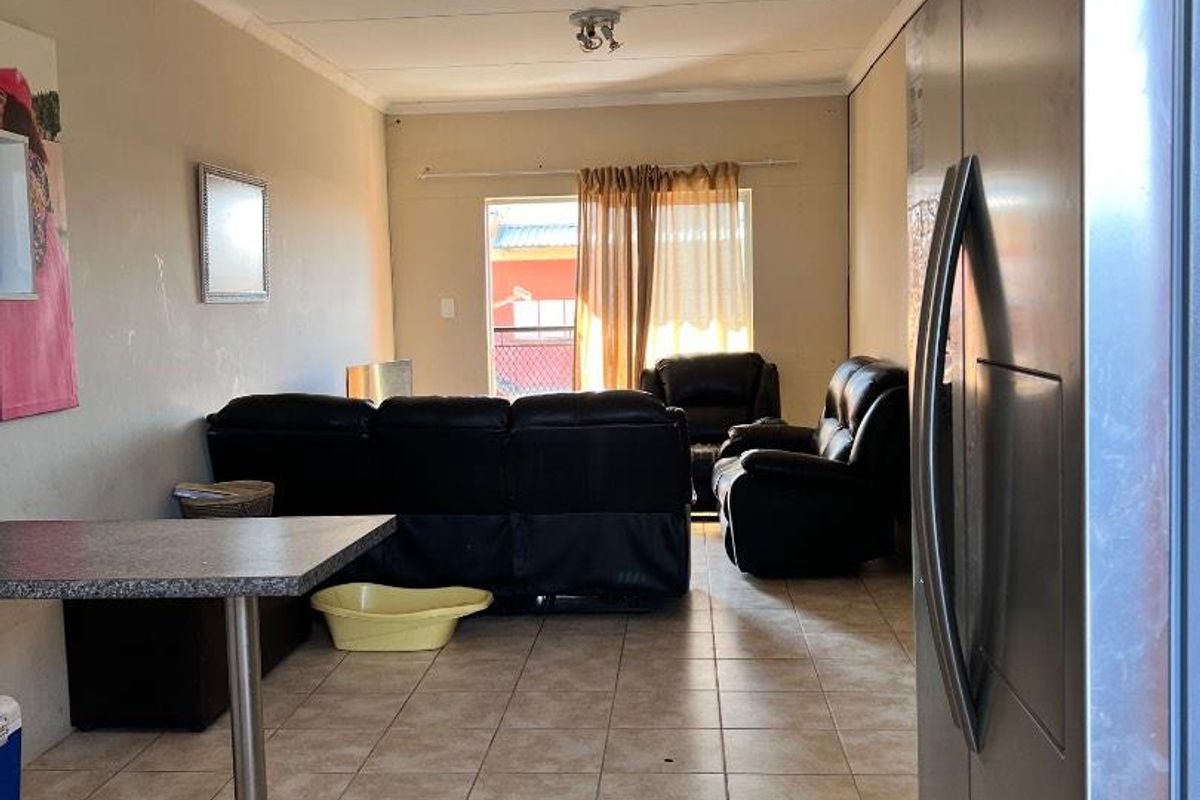 2-Bed Apartment in Havana — Just Reduced to N$550,000 (All Costs Included). - Photo 4