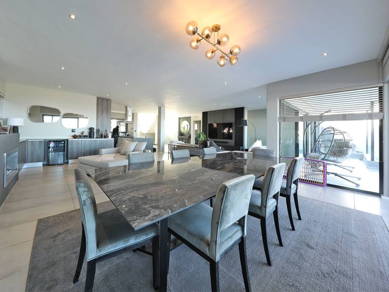 Ultra-modern 4 Bedroom home in Baronetcy - Photo 9