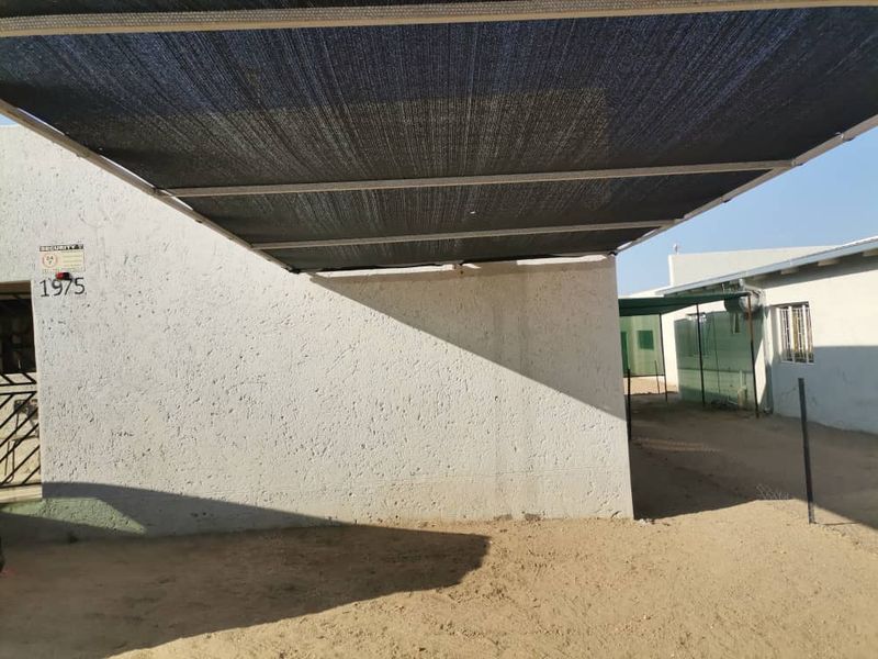 Charming Two-Bedroom House for Sale in Smarties, Okahandja - Photo 5