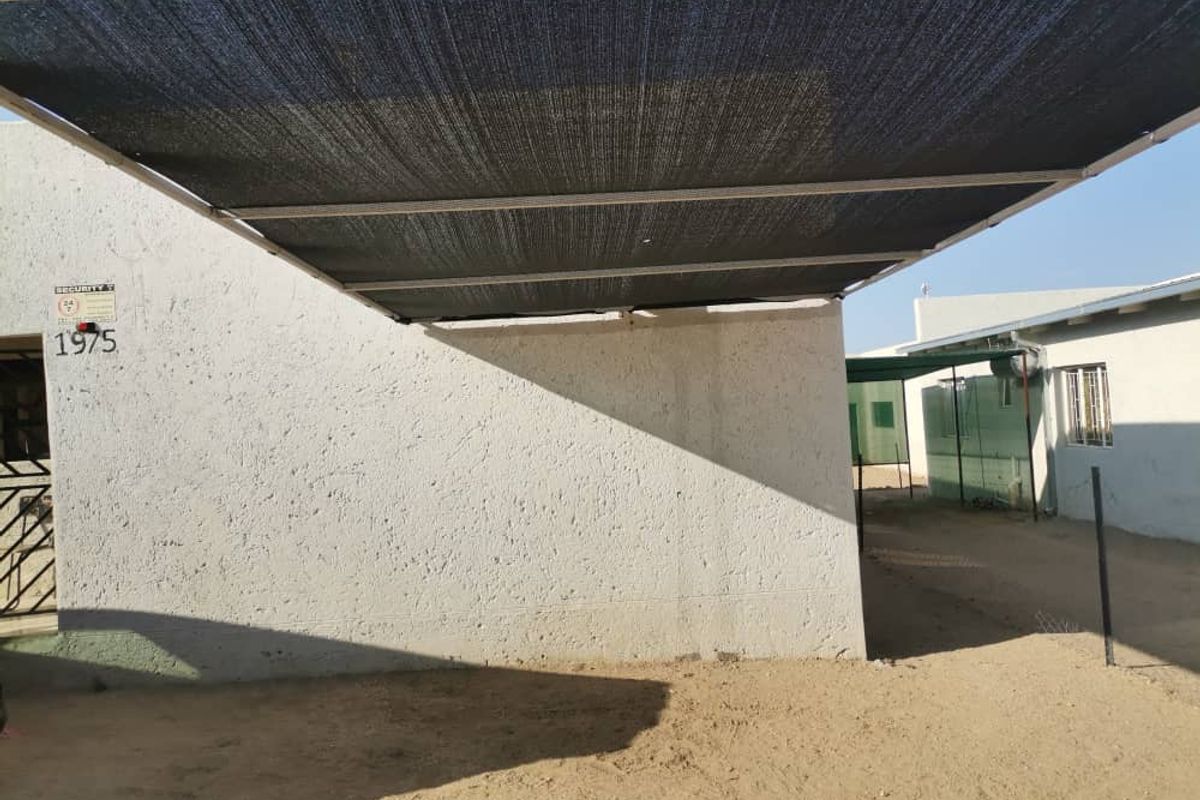 Charming Two-Bedroom House for Sale in Smarties, Okahandja - Photo 5