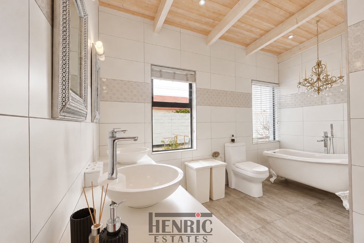 Truly one of the most stylish, elegant, and practical homes in Kramersdorf - Photo 5
