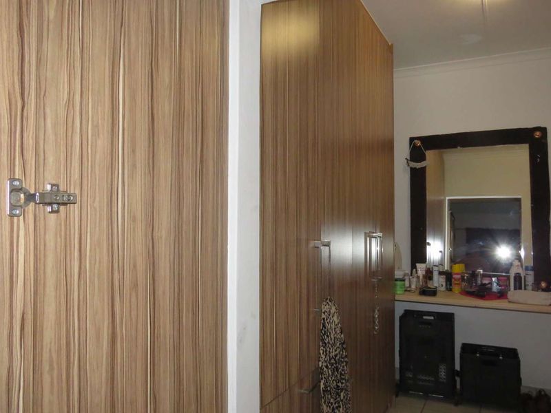 Townhouse For Sale in  Central Okahandja: Mountain Village - Photo 8