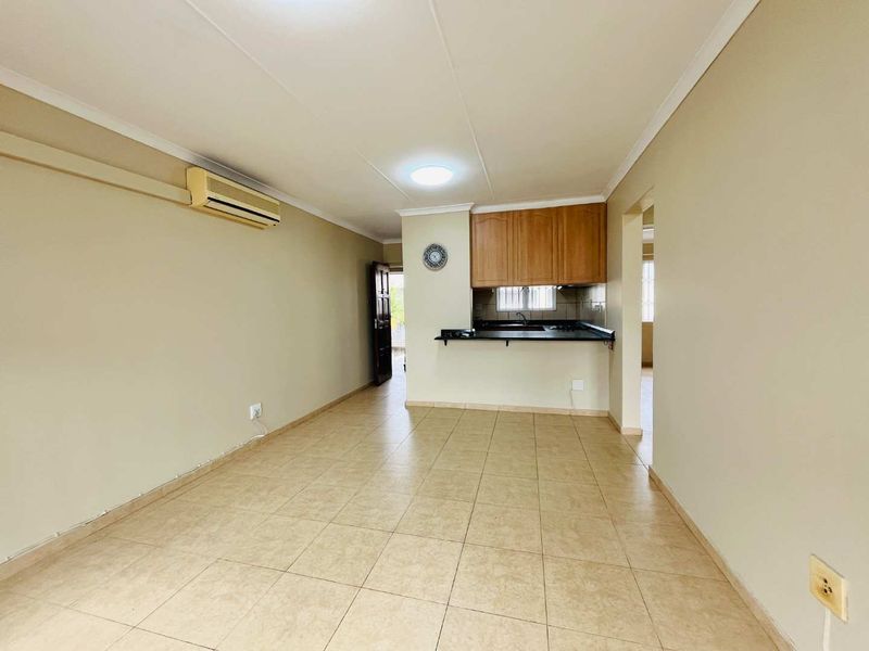Hendra - 2-Bedroom Apartment for Rent | Prime North Beach Location - Photo 7