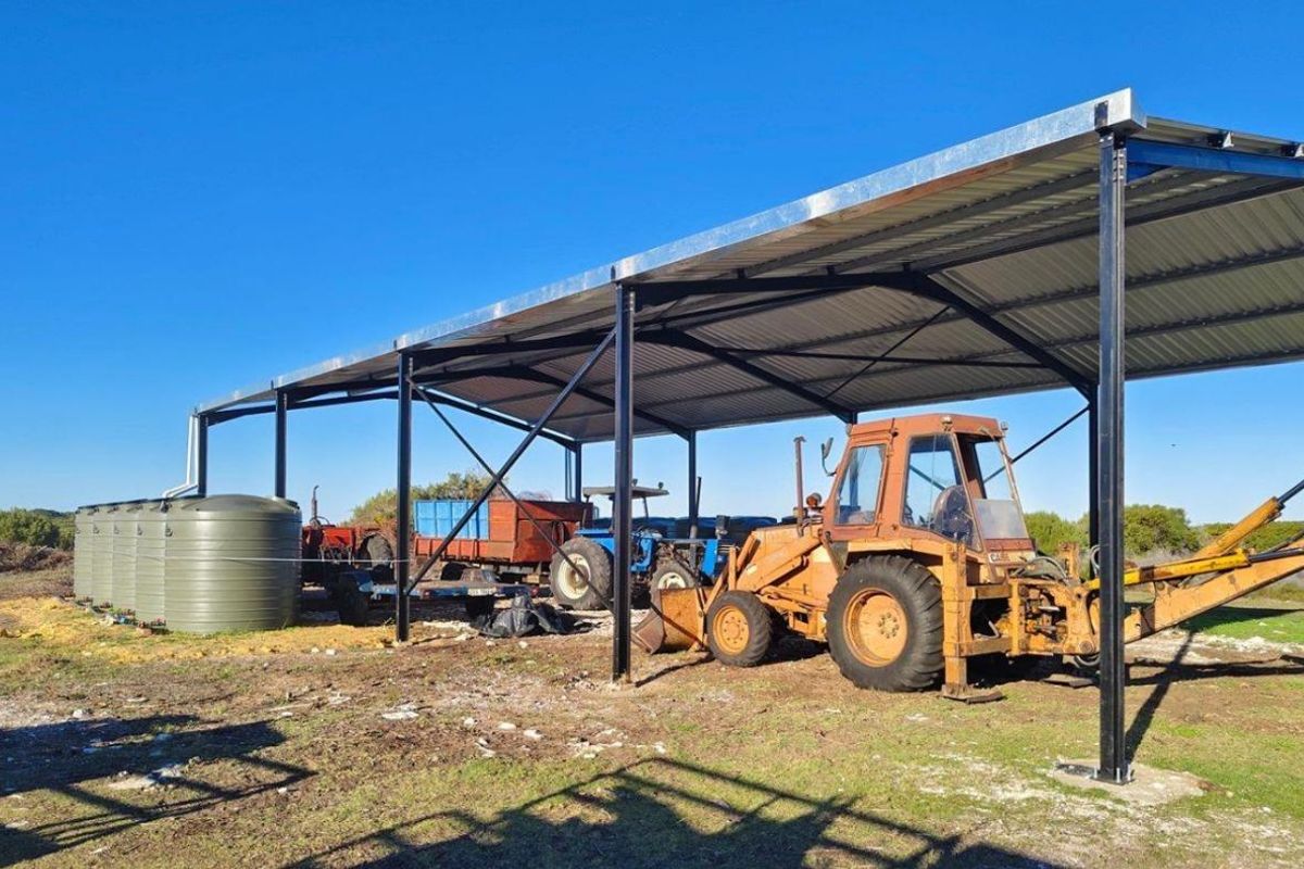 EXCEPTIONAL BEAUTIFUL VERSITILE FARM TO DEVELOP. TOURIST ATTRACTION - Photo 3