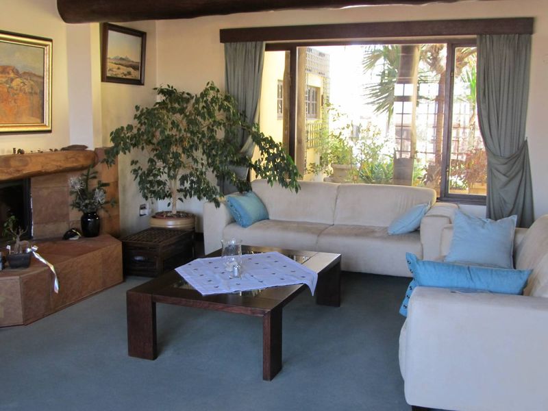 CLASSIC GERMAN STYLE HOME WITH UNOBSTRUCTED DUNE VIEW - Photo 4