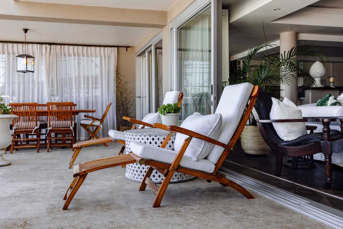 Spectacular Sea facing Clifton apartment - Photo 4