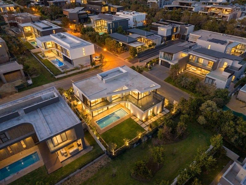 Architectural Elegance on a Premier Greenbelt Stand in Steyn City - Photo 1