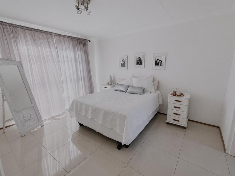 3 Bedroom Townhouse to rent in Wigeheuwel - Photo 9