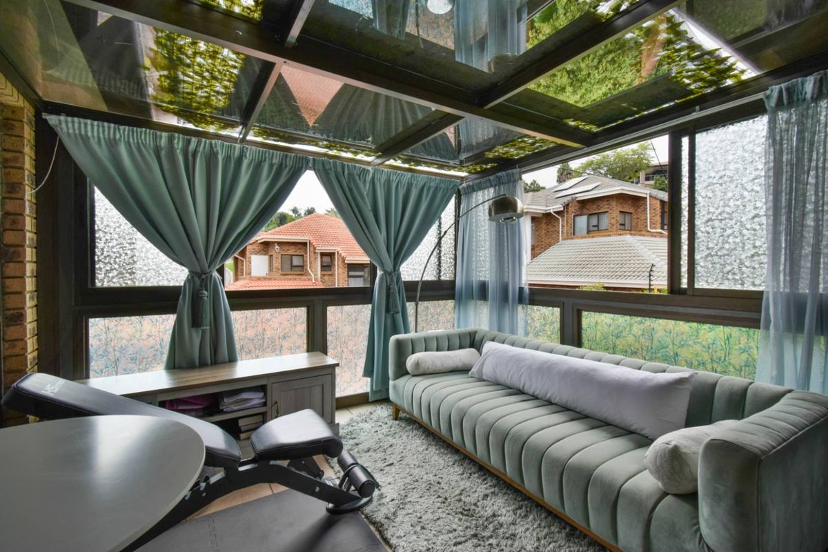 IDEAL OFFICE FROM HOME - Photo 2