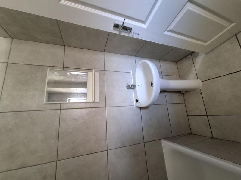 50% Off First Month-2 Bedroom Apartment To Let | Villa Tima - Photo 7