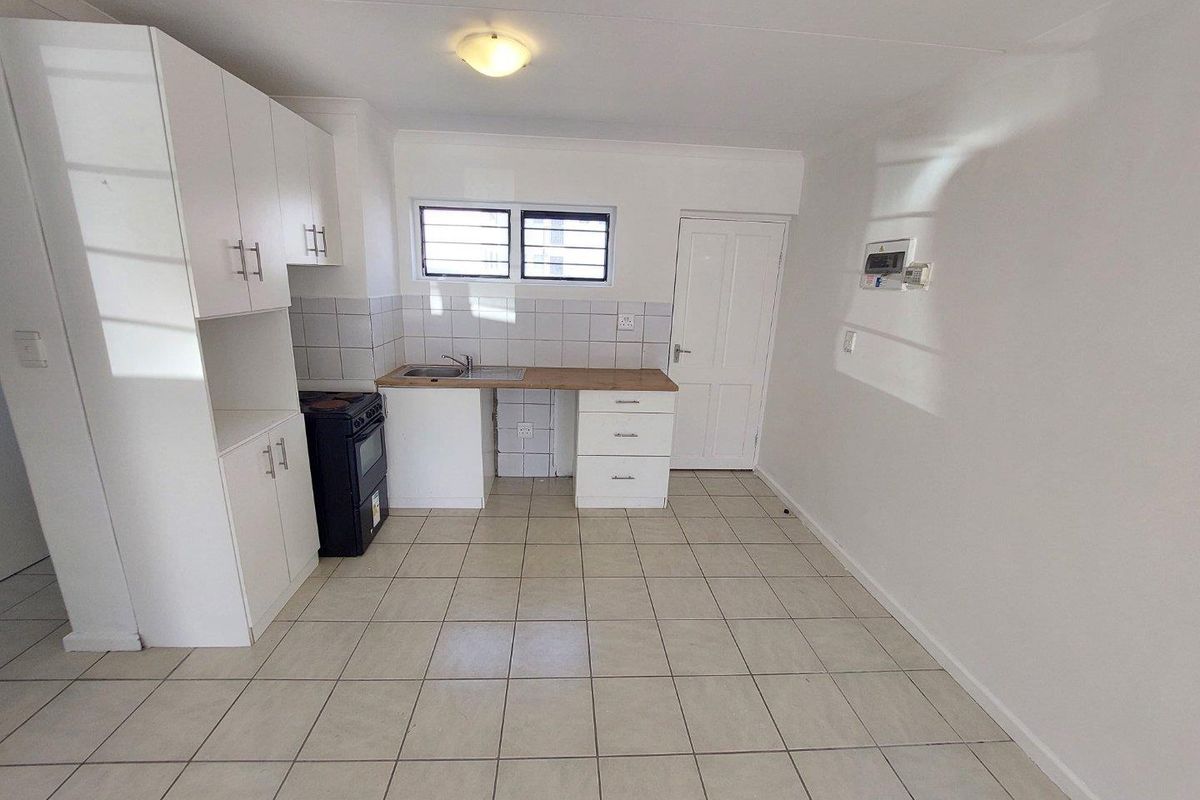 Ground floor Starter Home - Photo 5