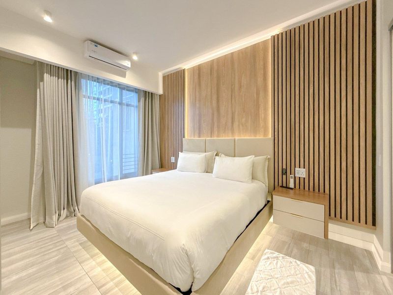 Luxurious Fully Furnished 2-Bedroom, 2-Bathroom Apartment with Two Lounges | The Capital Trilogy, Menlyn Maine - Photo 9