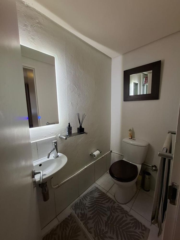 2nd bathroom en-suite with shower and toilet