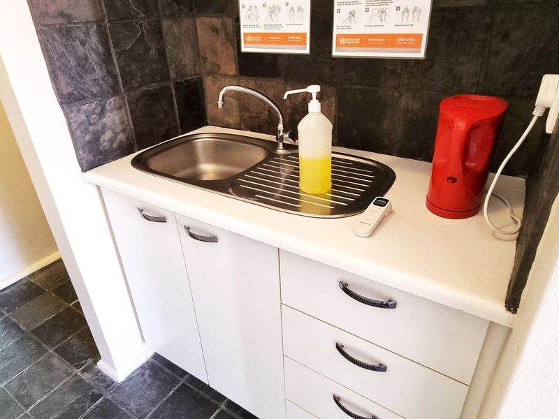 Ground Floor Office in Excellent Condition - Photo 7