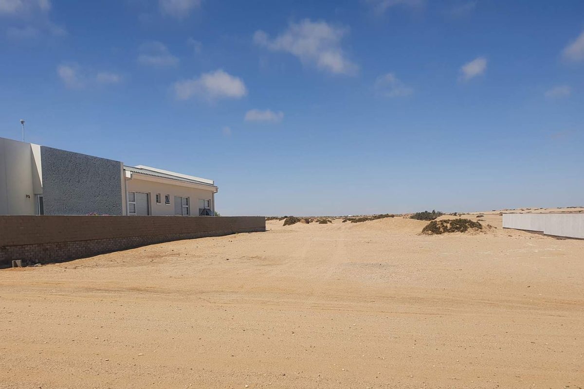 Make your dream come true on this vacant erf! - Photo 3