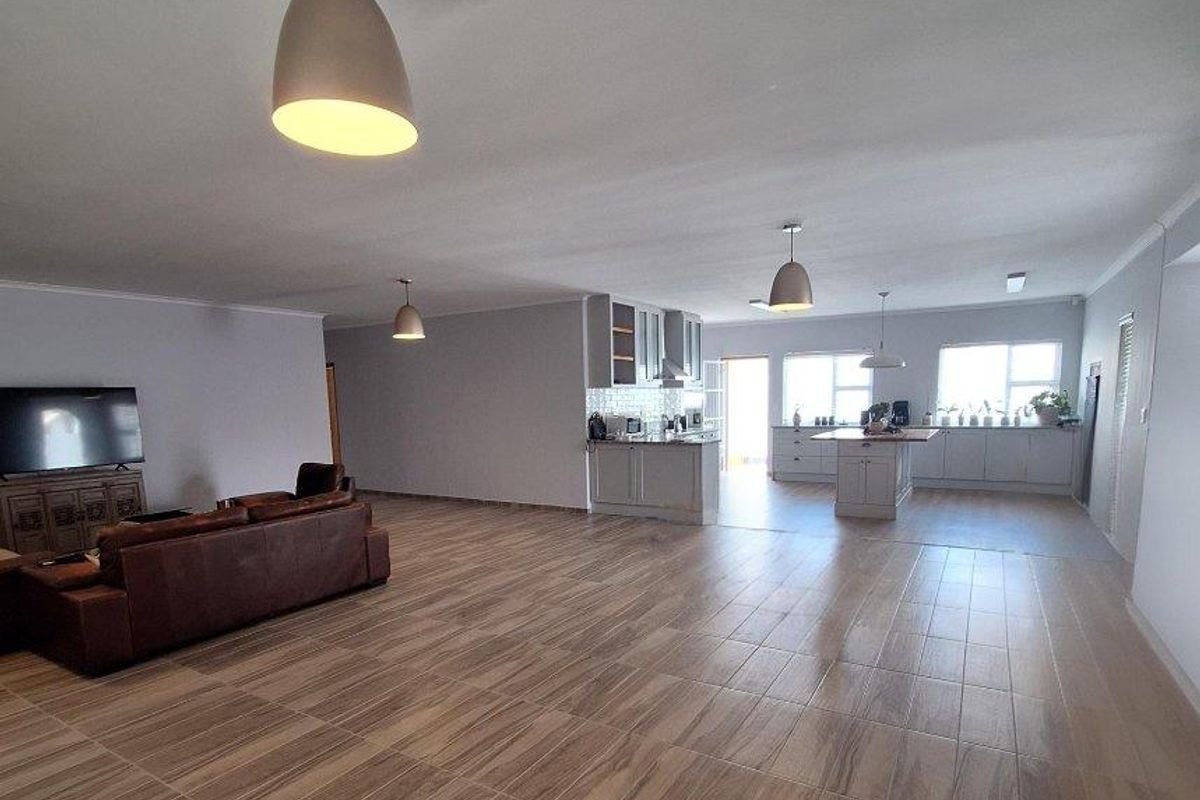 Swakopmund- For Sale-N$3 700 000 - Photo 5